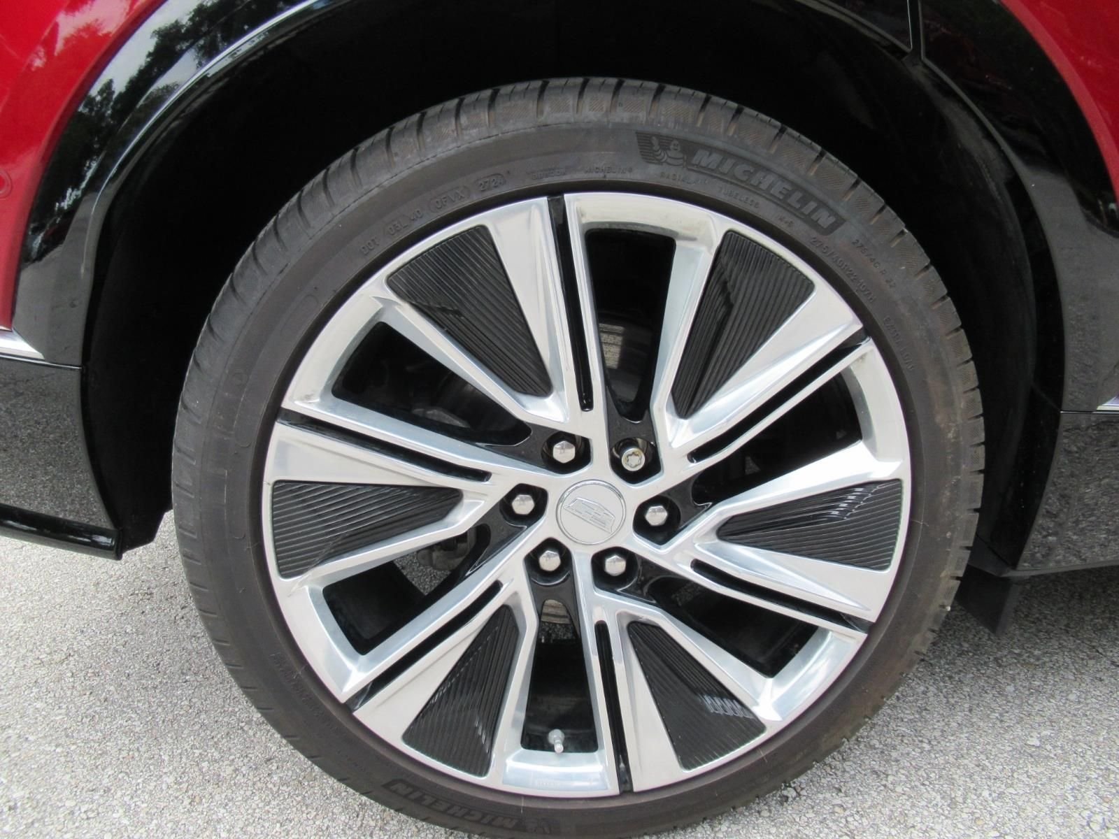 Used 2025 Red Cadillac Luxury image 9