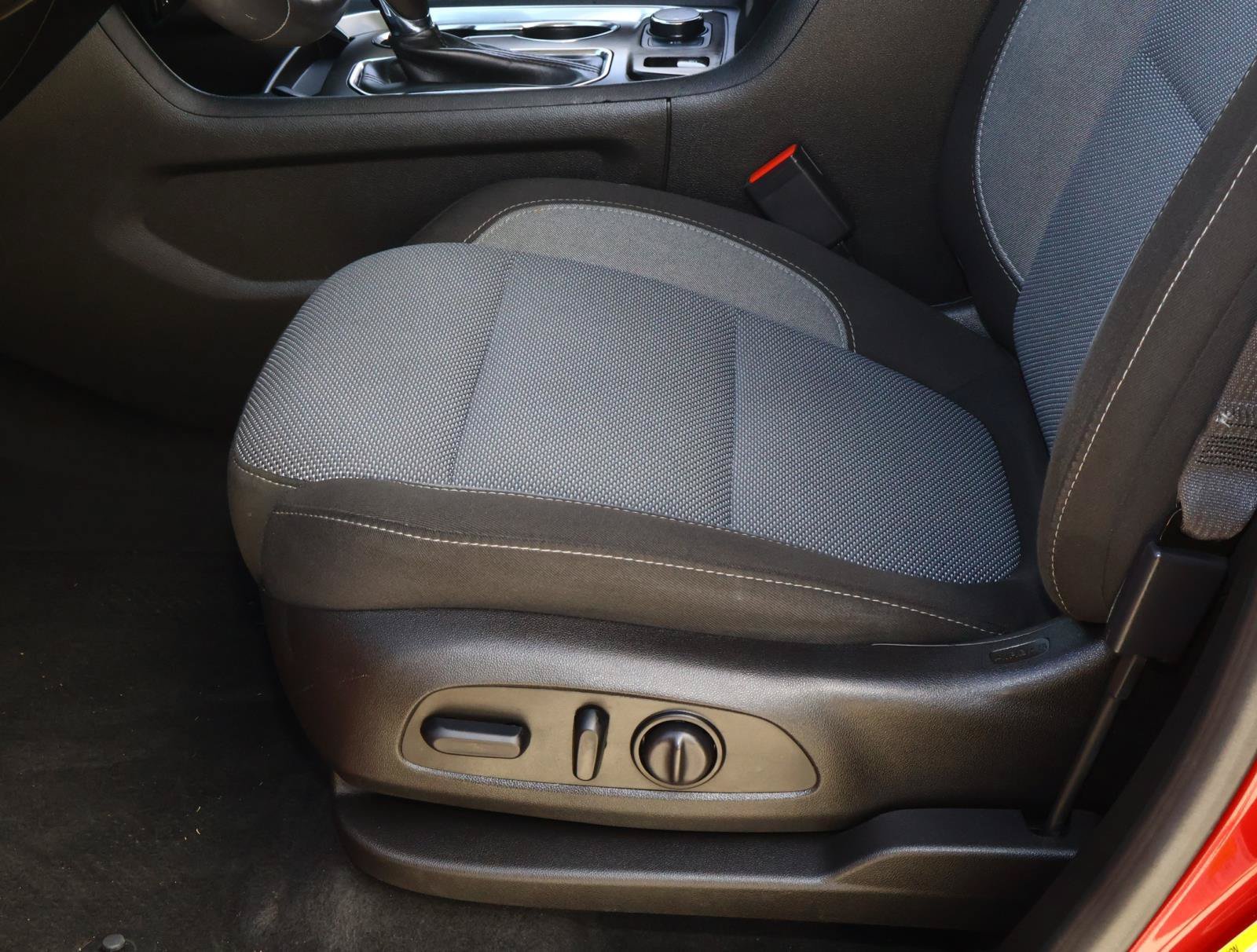 Used 2018 Cajun Red Tintcoat Chevrolet LT image 13