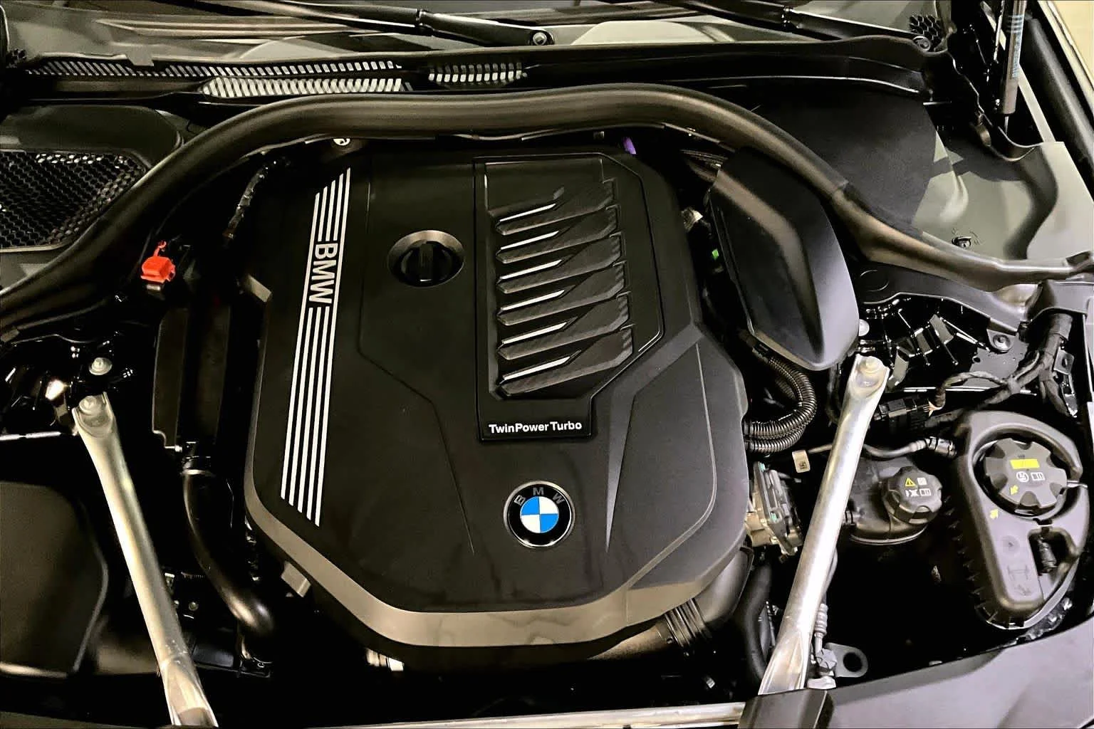 Certified Used 2023 Black Sapphire Metallic BMW 540i xDrive image 30