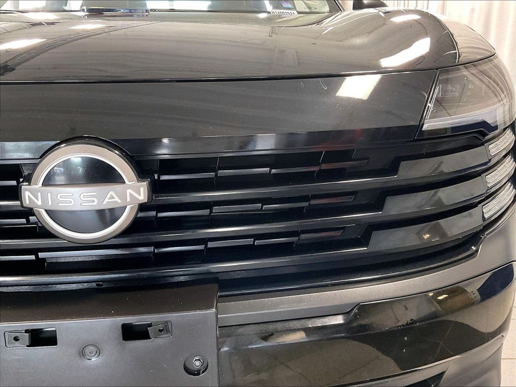 Used 2025 Black Nissan S image 32