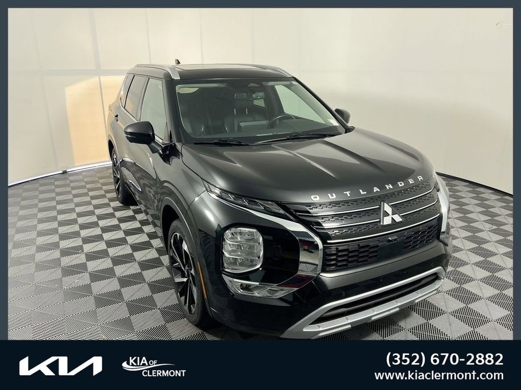 2022 Mitsubishi Outlander SEL Special Edition S-AWC's photo