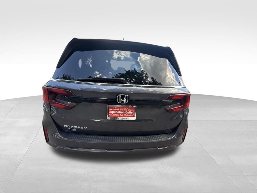 Used 2025 Silver Honda EX-L image 4