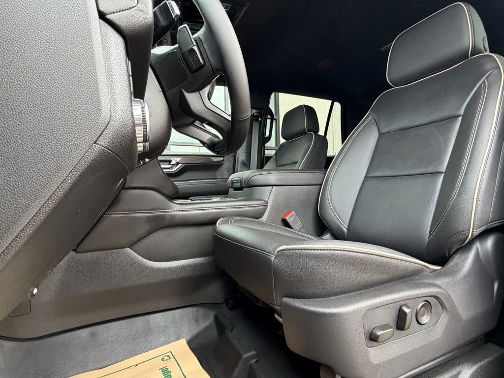 Used 2026 Gray GMC Elevation image 9