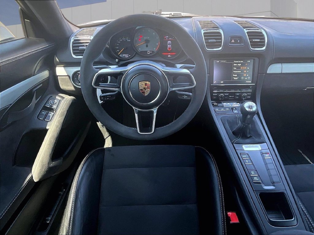 Used 2016 Silver Porsche GT4 image 13