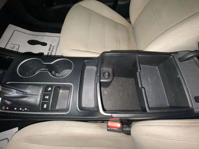 Used 2016 Purple Kia LX image 20