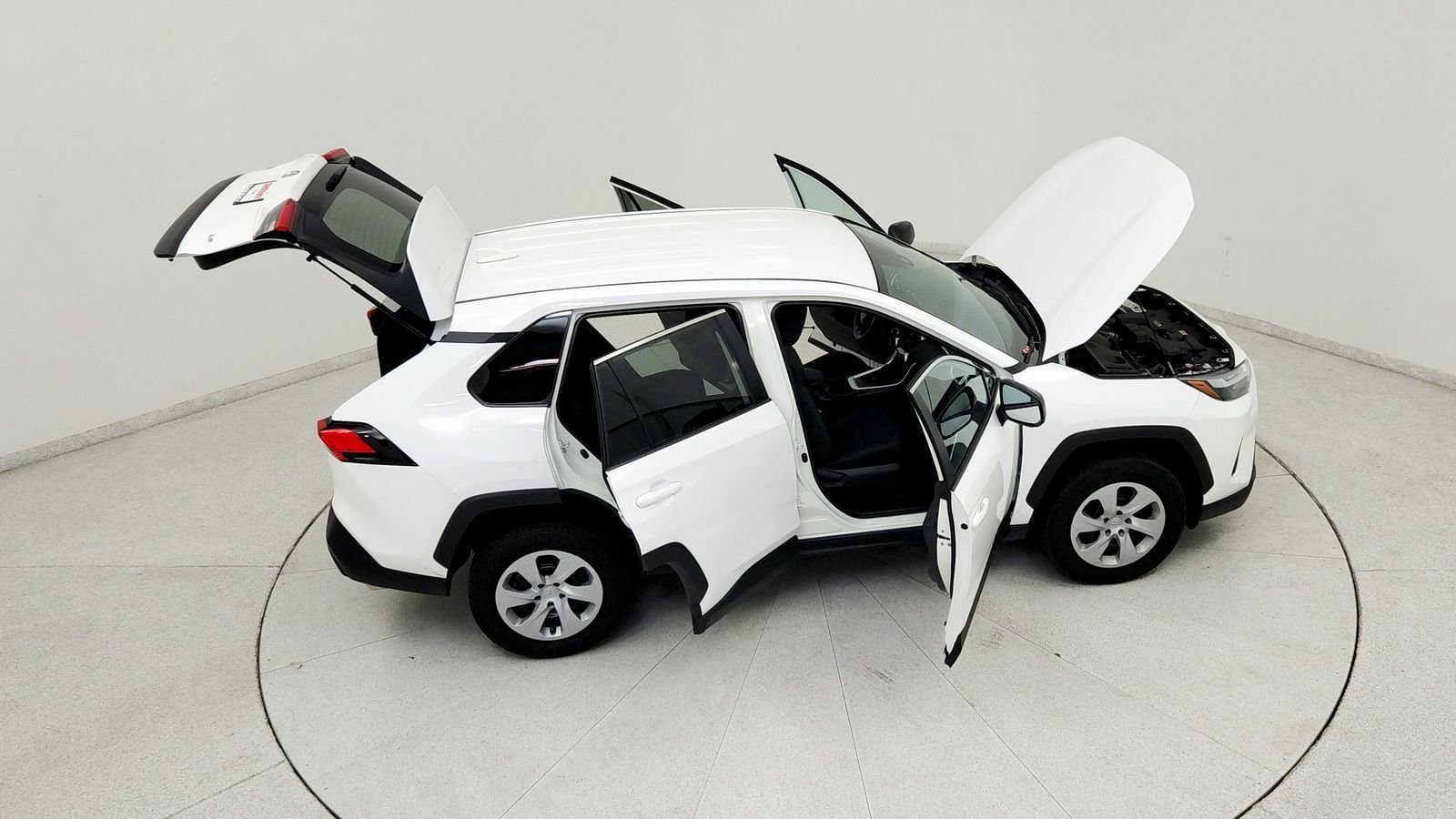 Used 2025 White Toyota LE image 24