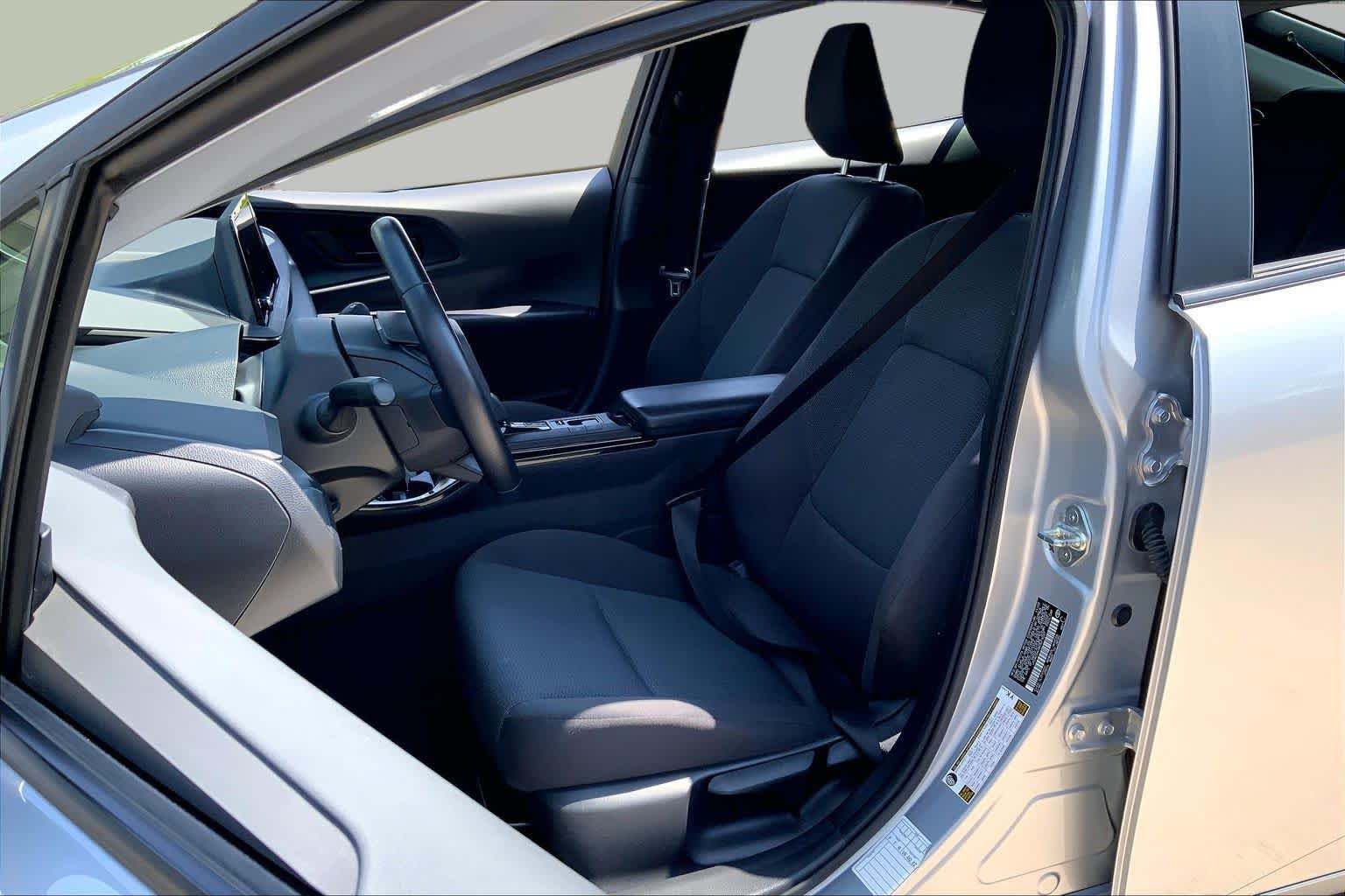 Pre-Owned 2024 Toyota Prius LE