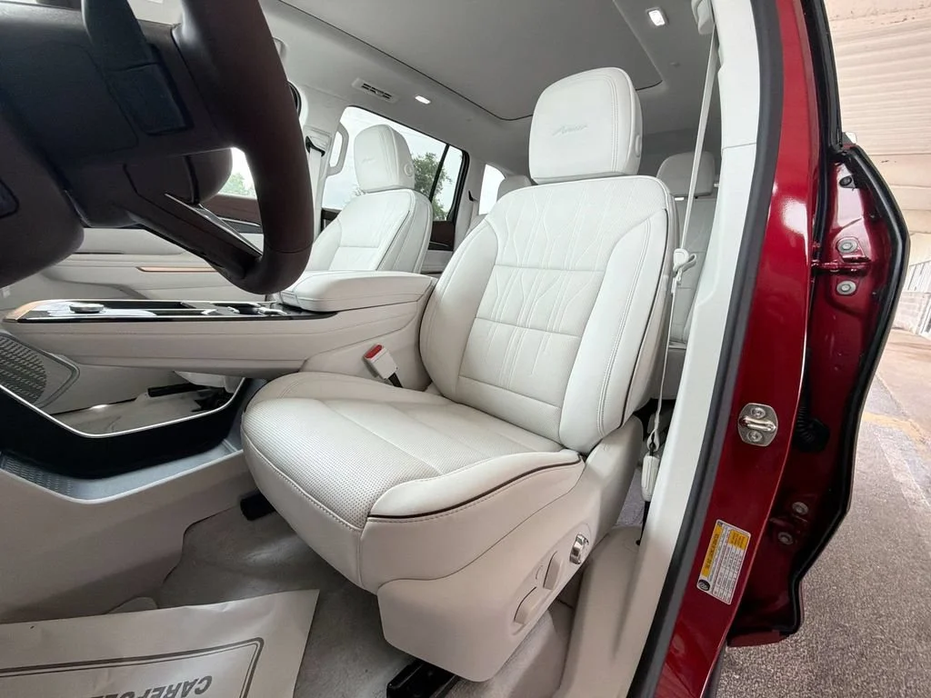 New 2026 Cherry Red Tintcoat Buick Avenir image 25