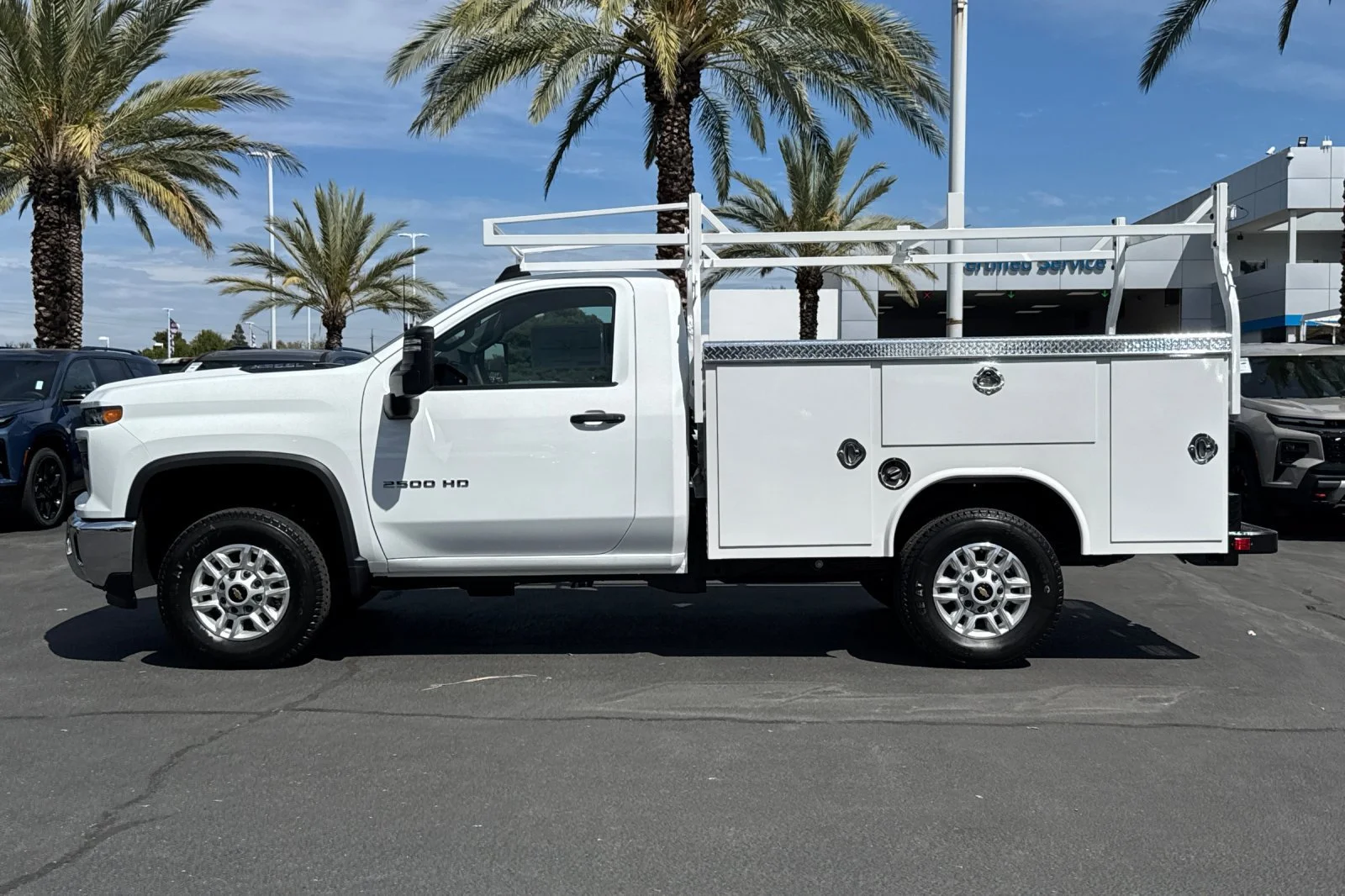 2026 Chevrolet Silverado 2500 HD WT view 6