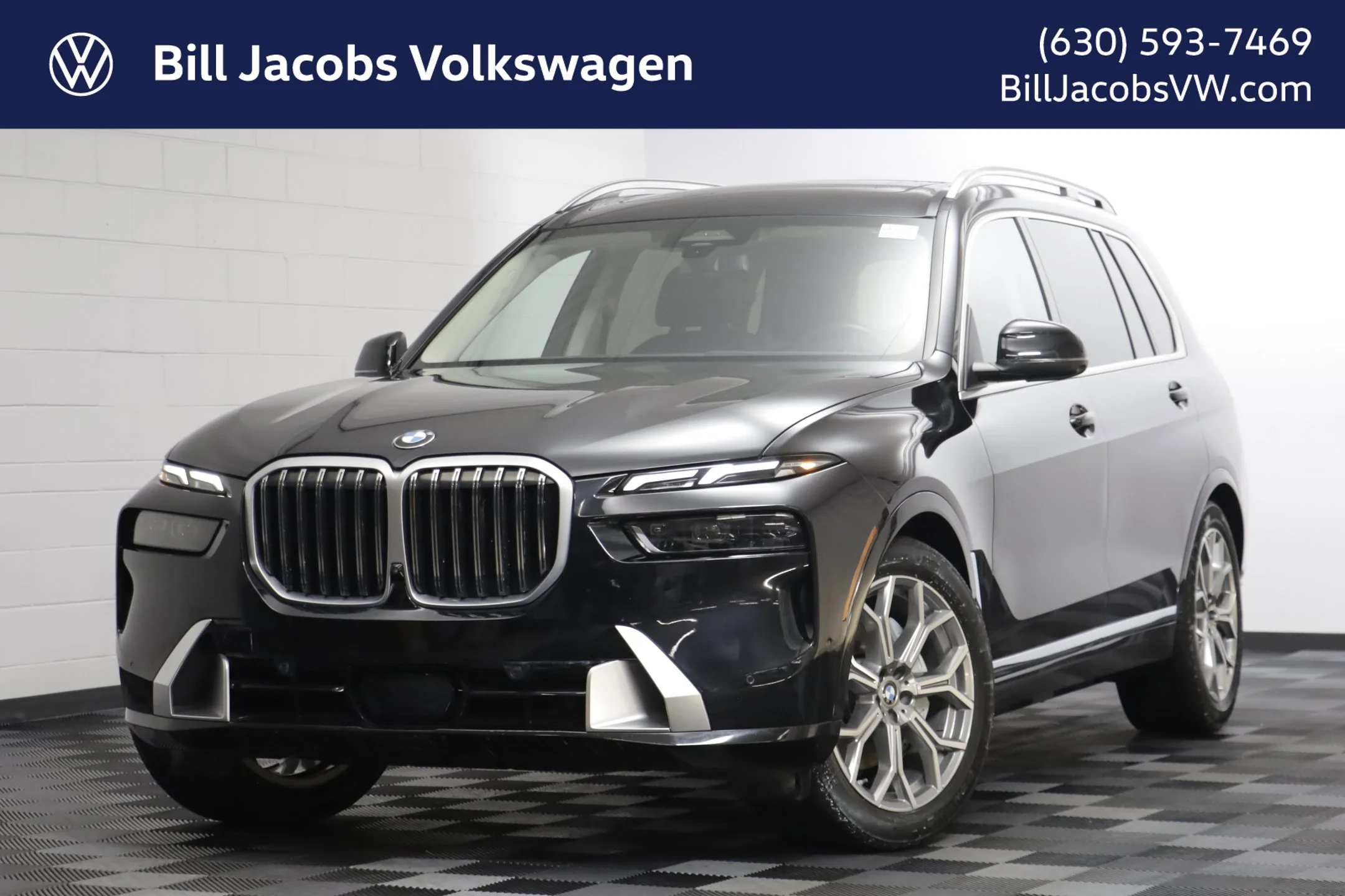 2023 BMW X7 40i