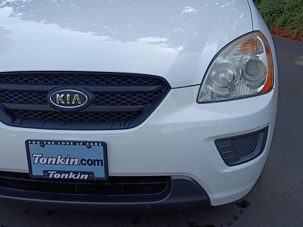Used 2007 White Kia LX image 8