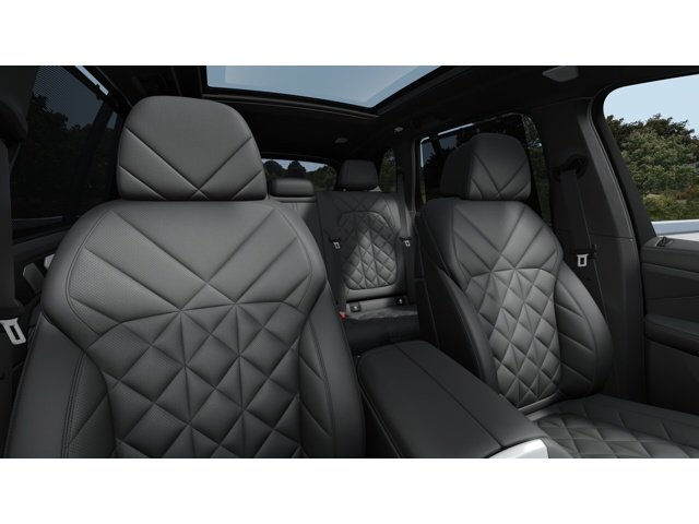 New 2026 Melbourne Red Metallic BMW  image 11