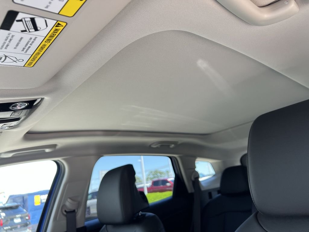 New 2026 Blue Kia EX image 21