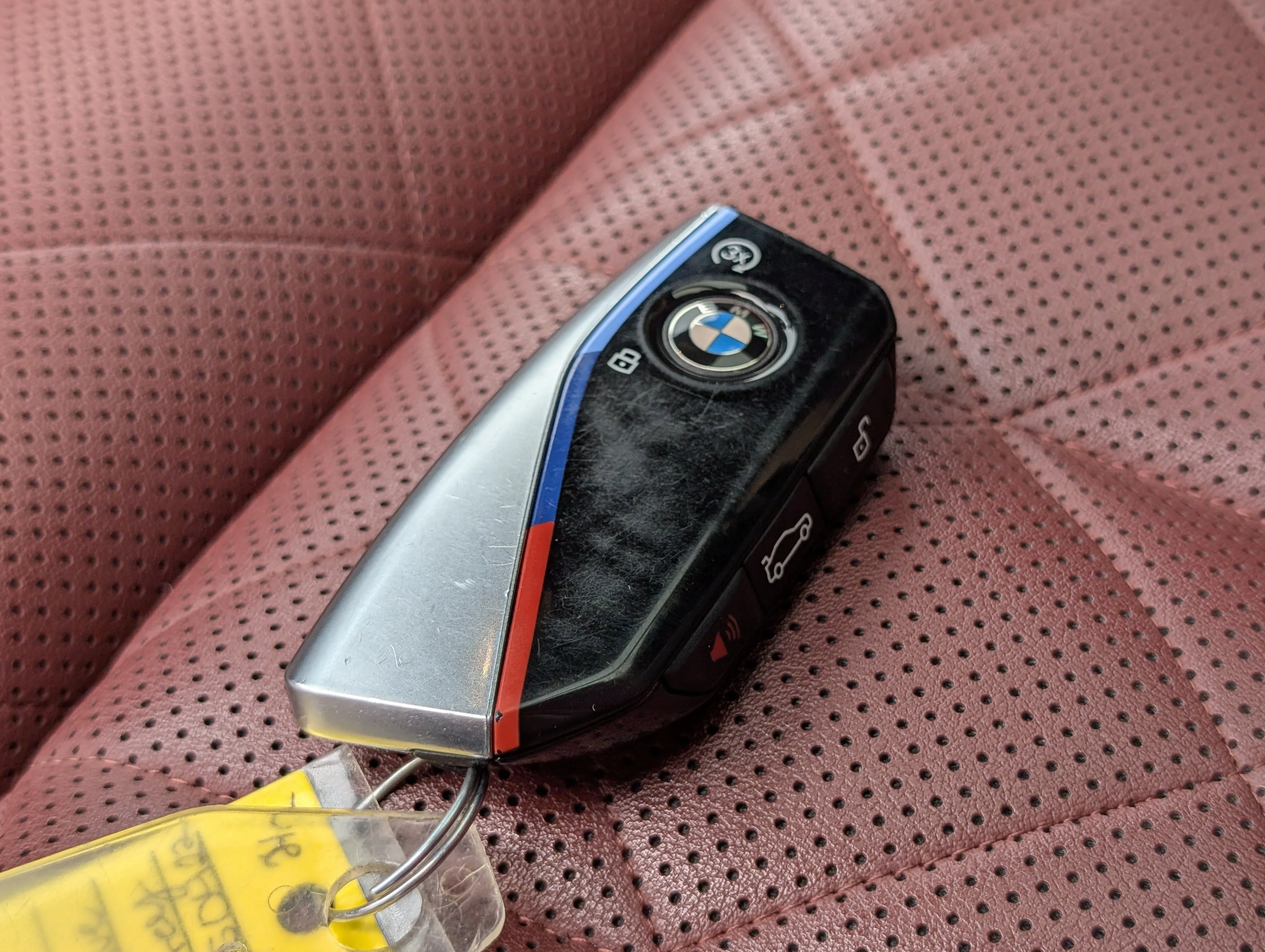 Used 2024 Gray BMW xDrive40i image 37