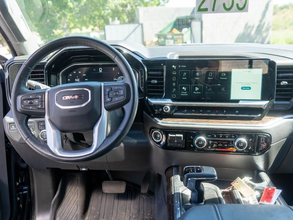 Used 2025 Black GMC Elevation image 14