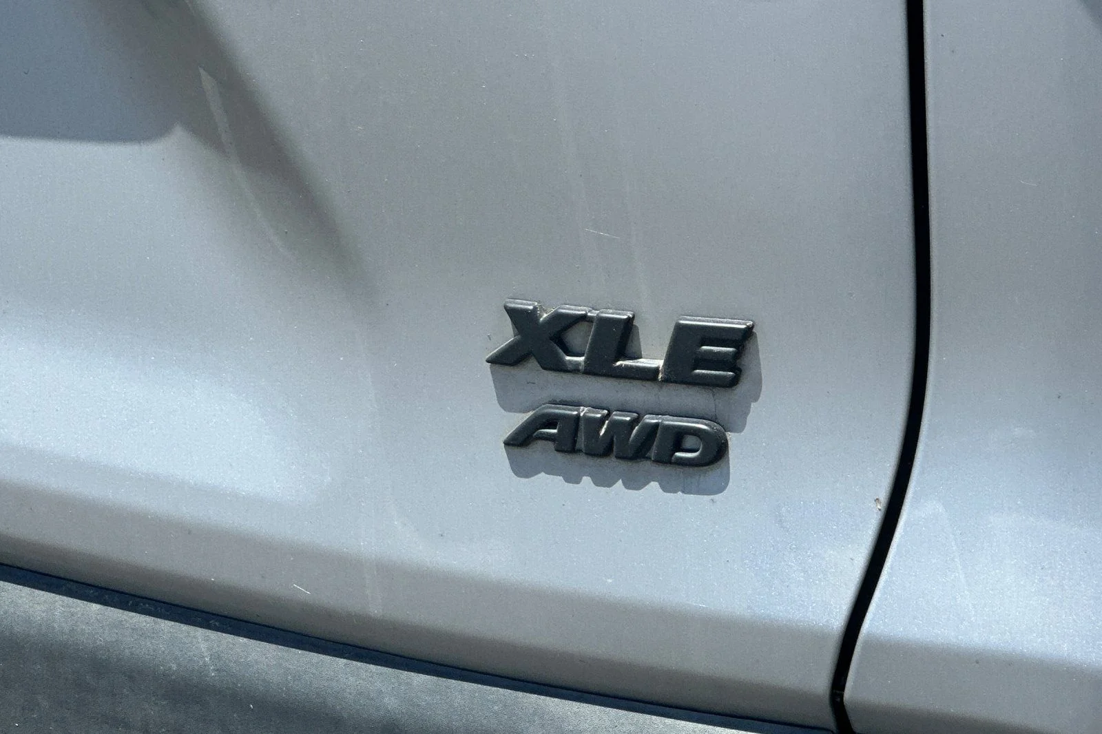 Used 2024 Silver Toyota XLE image 7