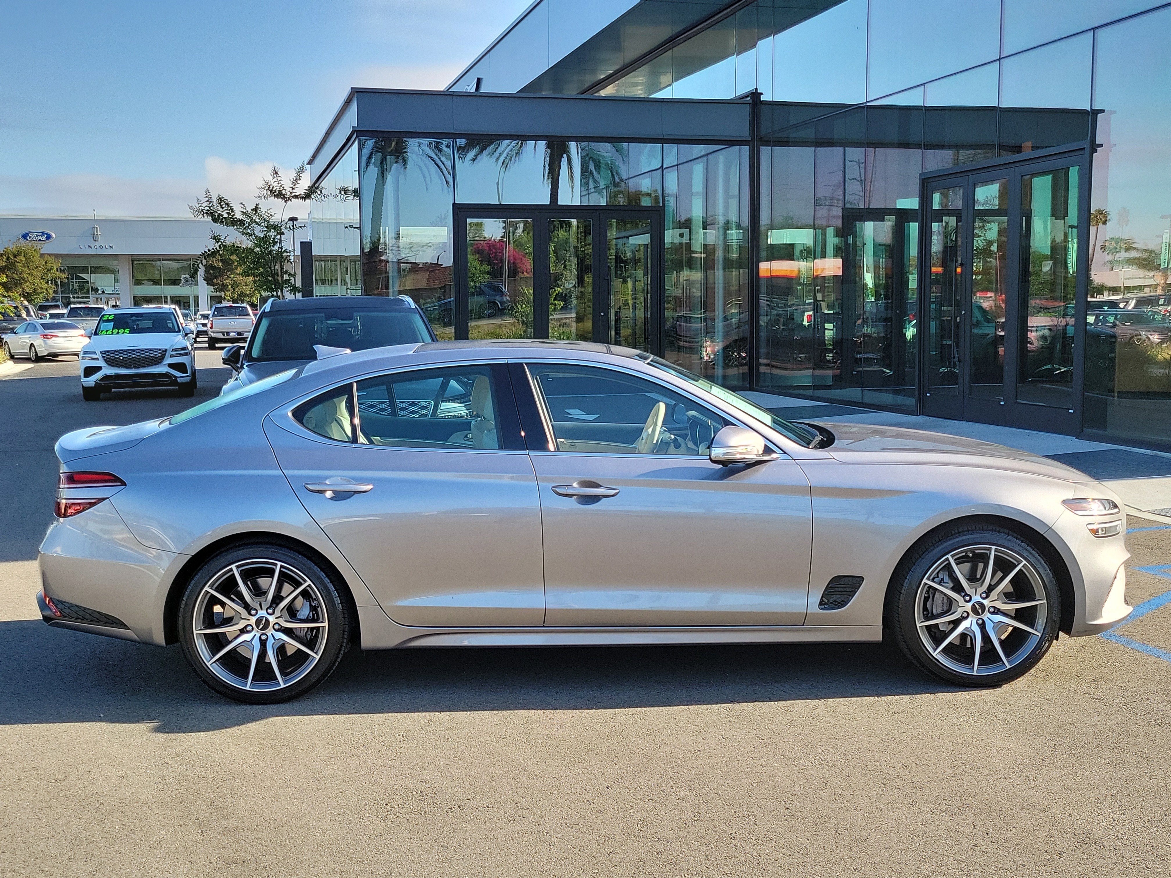 Certified Used 2026 Savile Silver Genesis 2.5T Prestige image 5