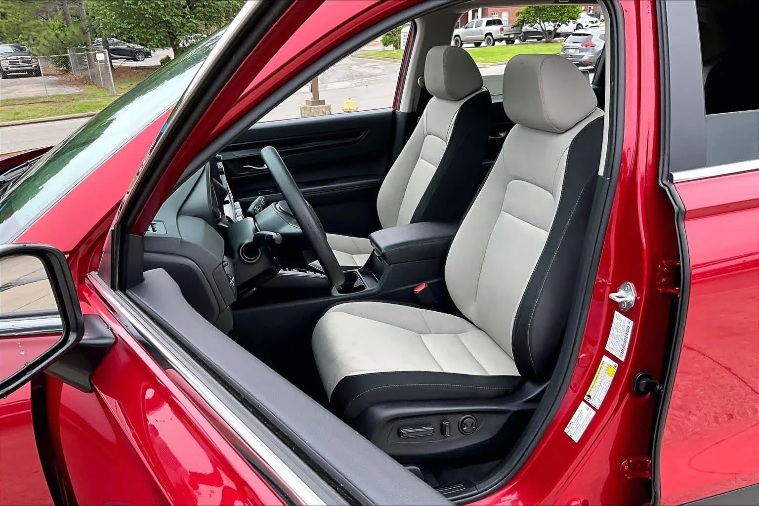 2024 Honda CR-V EX - Photo 8