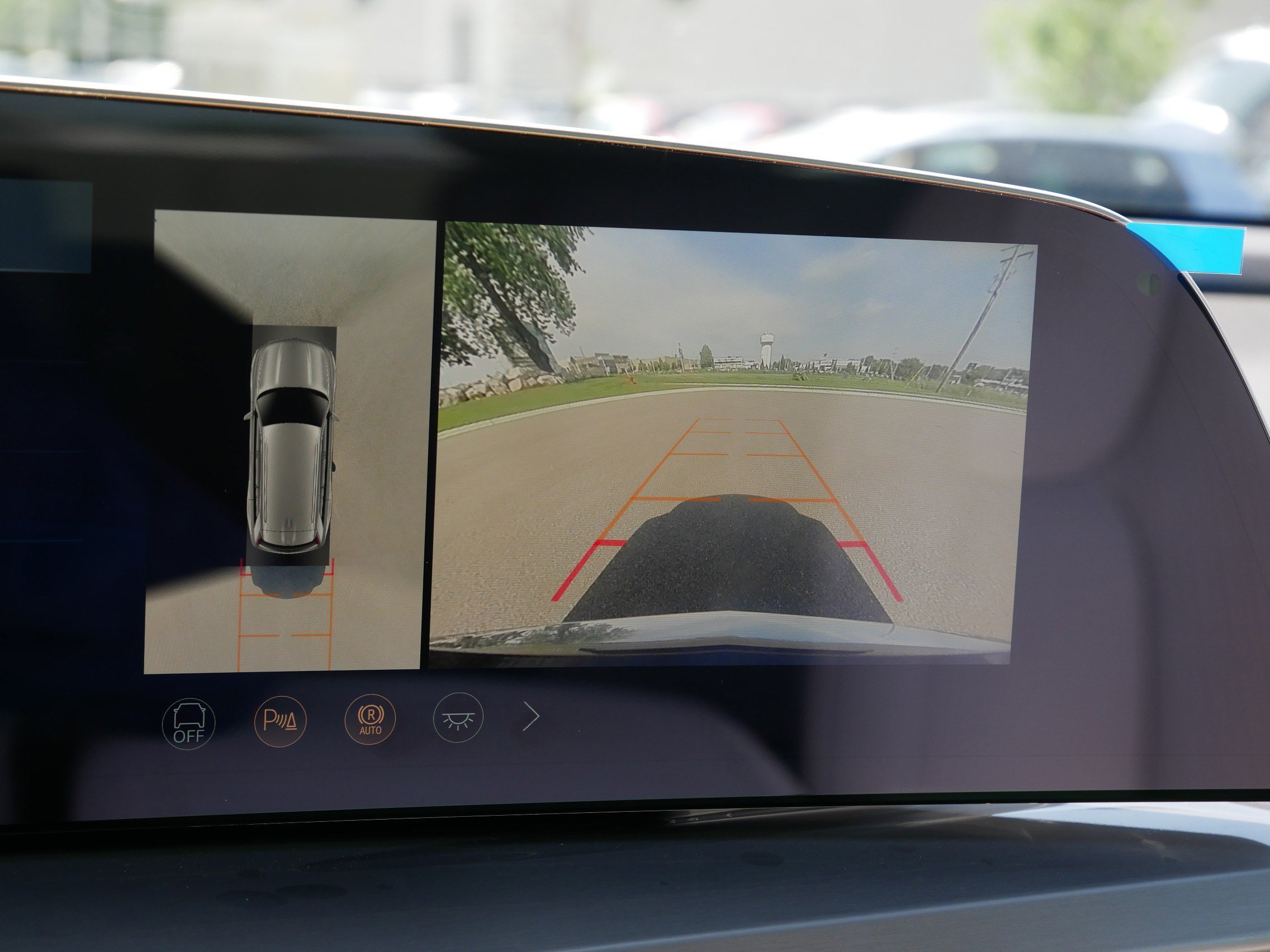 2026 Cadillac VISTIQ Luxury - Photo 25