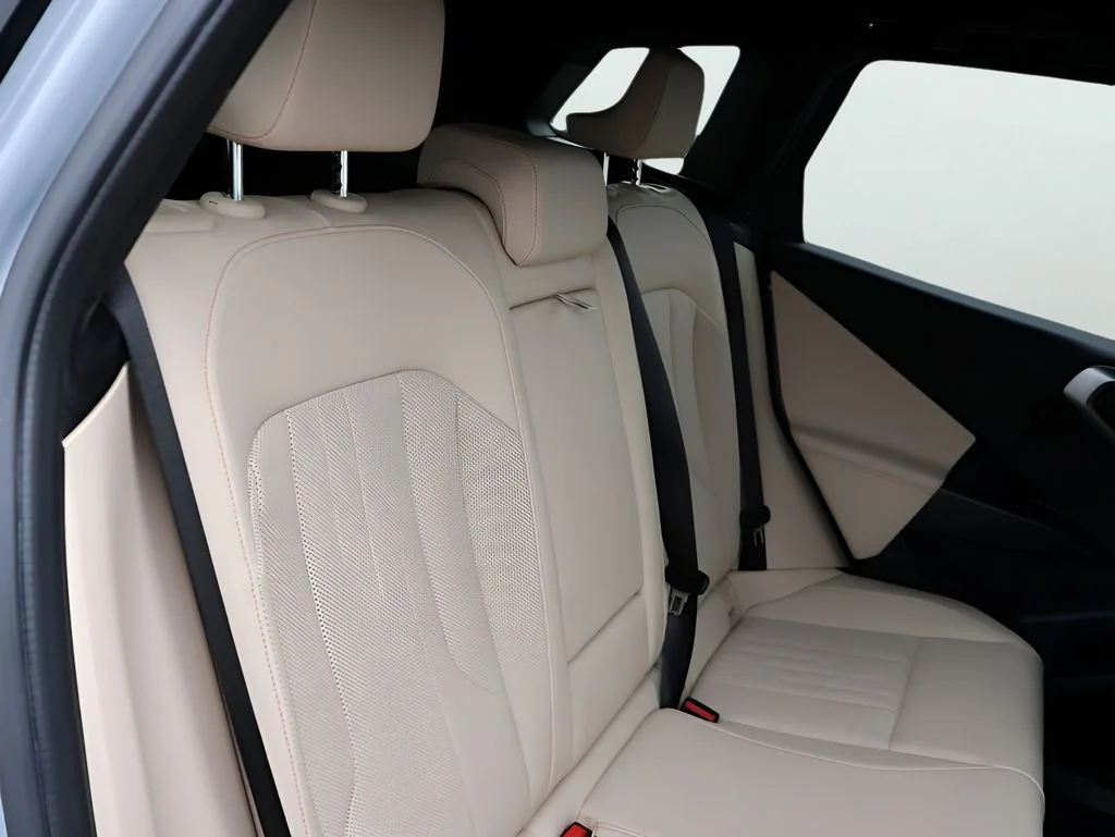 Used 2025 Brooklyn Gray Metallic BMW 30 xDrive image 14