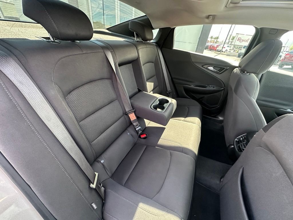 Used 2024 Gray Chevrolet LT image 17
