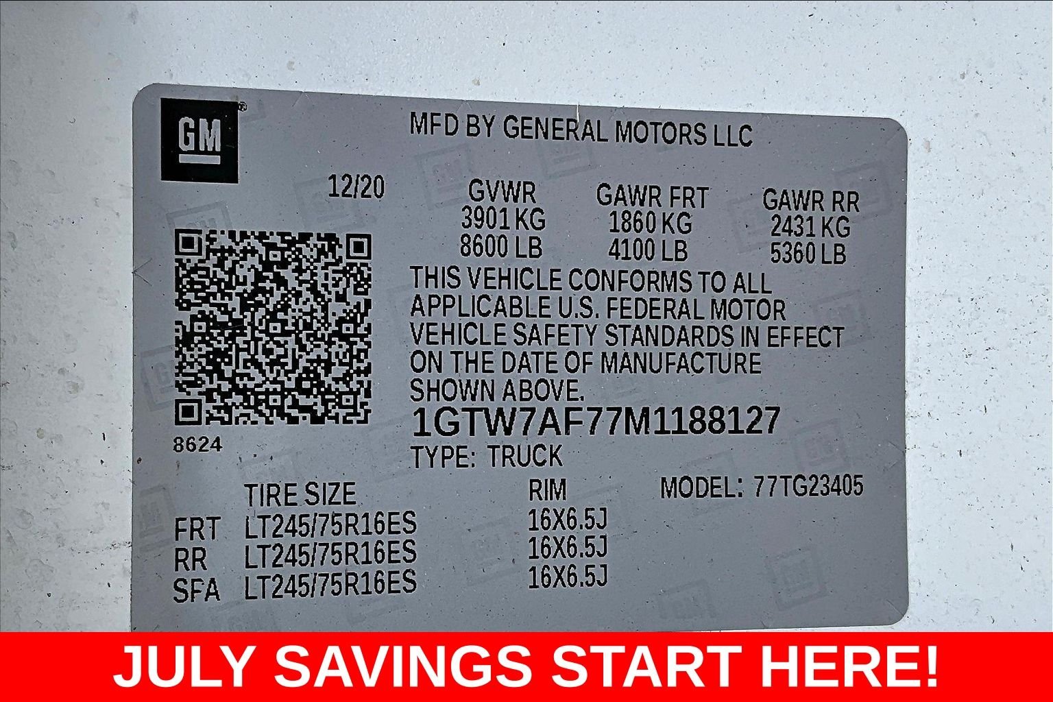 Used 2021 White GMC Work Van image 16