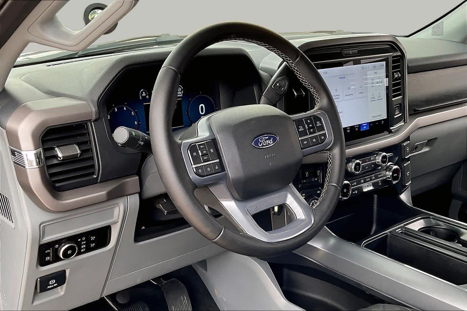 Used 2025 Carbonized Gray Ford XLT image 15