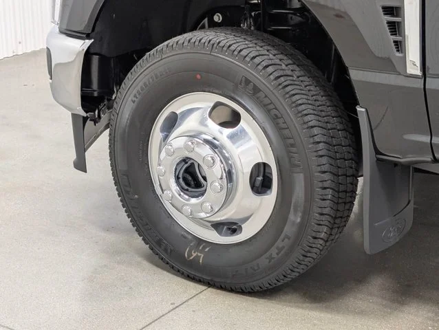 New 2026 Agate Black Metallic Ford F-350® King Ranch® image 42