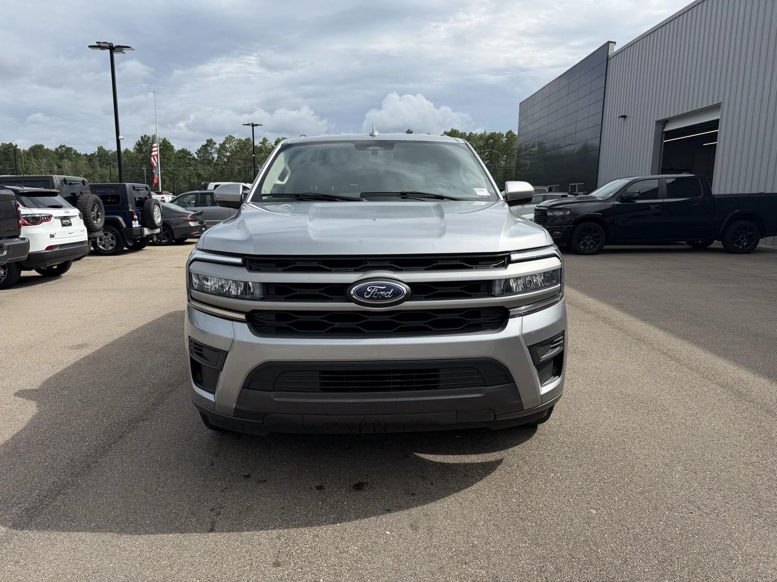 Used 2024 Iconic Silver Ford XLT image 2