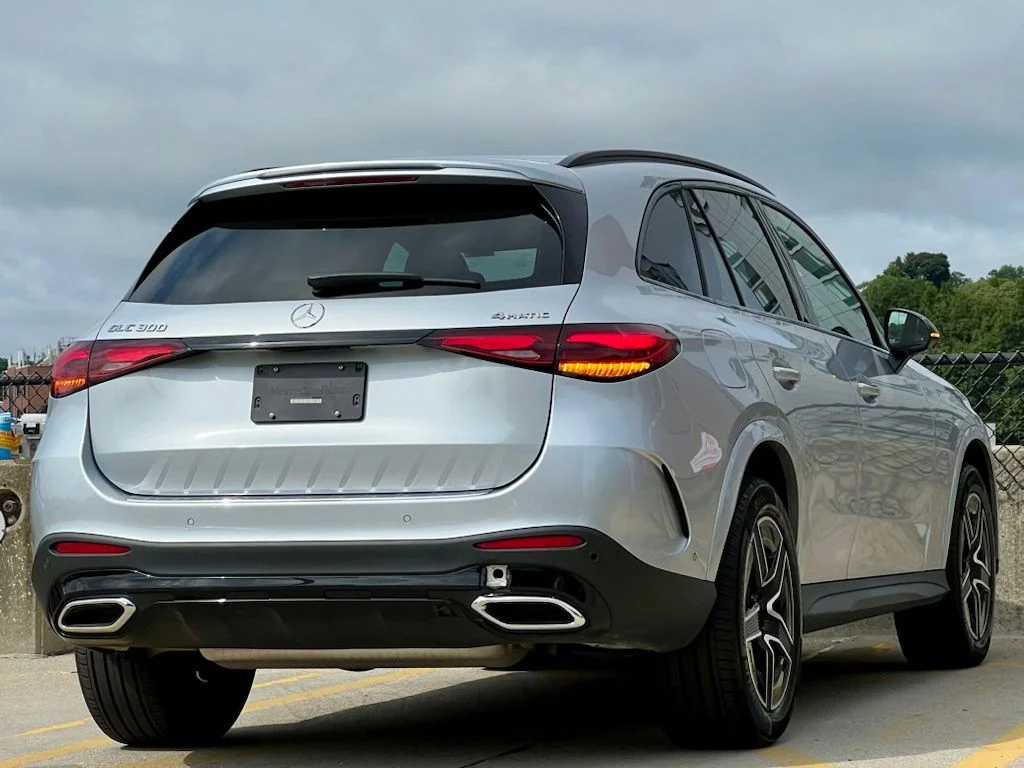 Certified Used 2026  Mercedes-Benz GLC 300 image 7