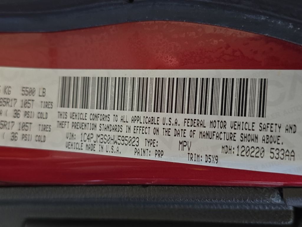 Used 2017 Red Jeep Trailhawk image 39