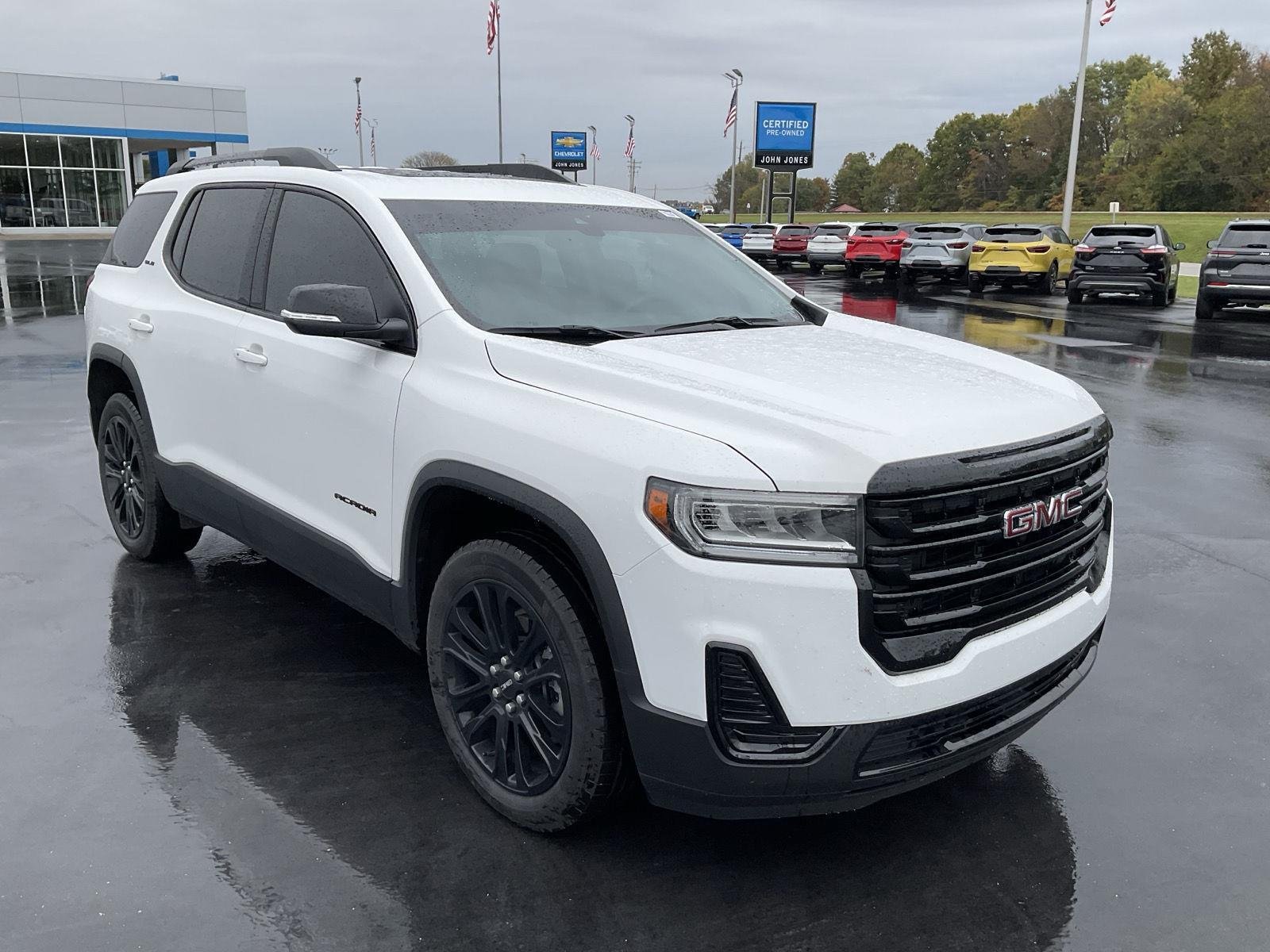 2023 Gmc Acadia SLE photo 3