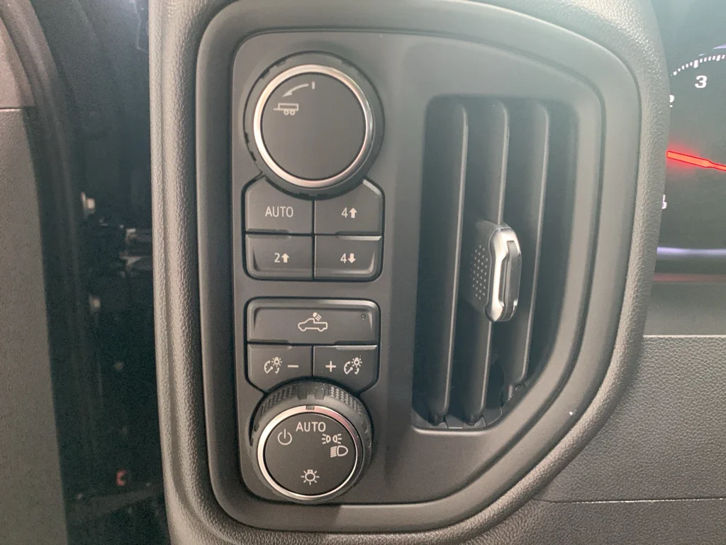 2026 Chevrolet Silverado 1500 Custom Trail Boss - Photo 29