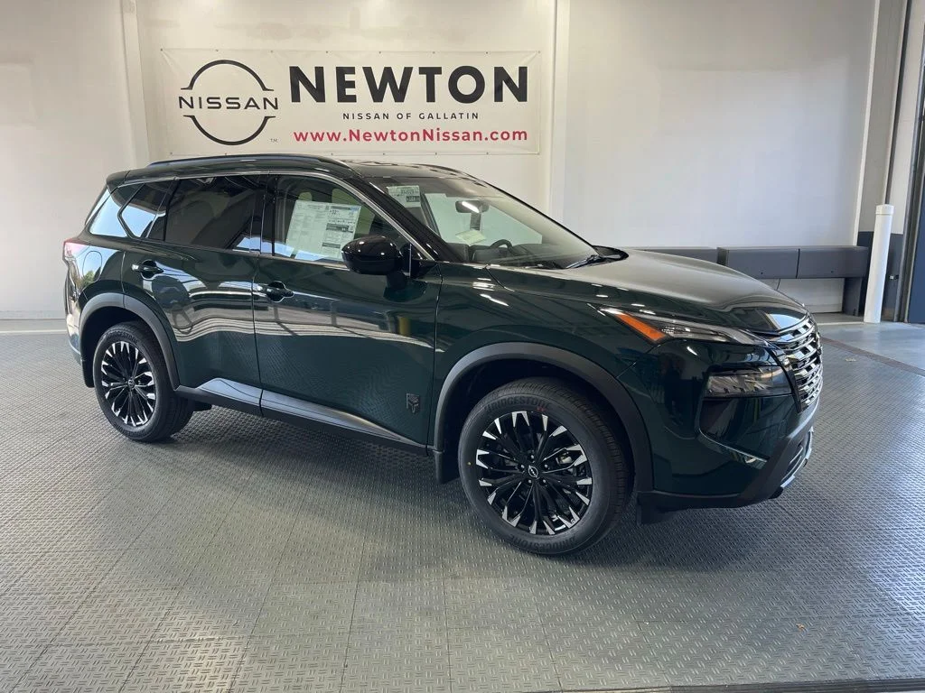 2026 Nissan Rogue Dark Armor's photo