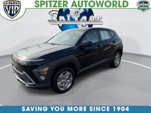 Used 2026 Black Hyundai SE image 7