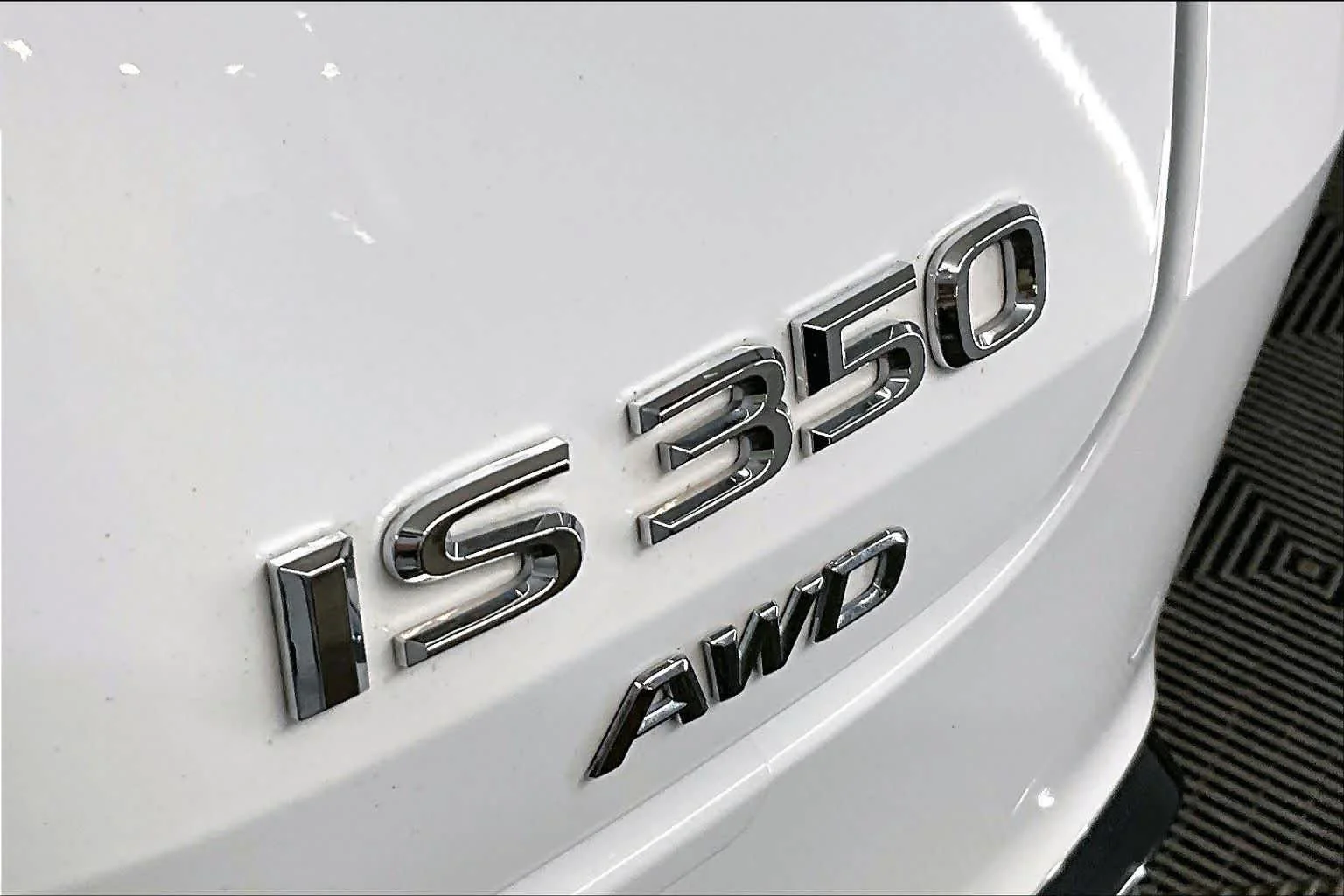 Certified Used 2025 Ultra White Lexus F SPORT image 10