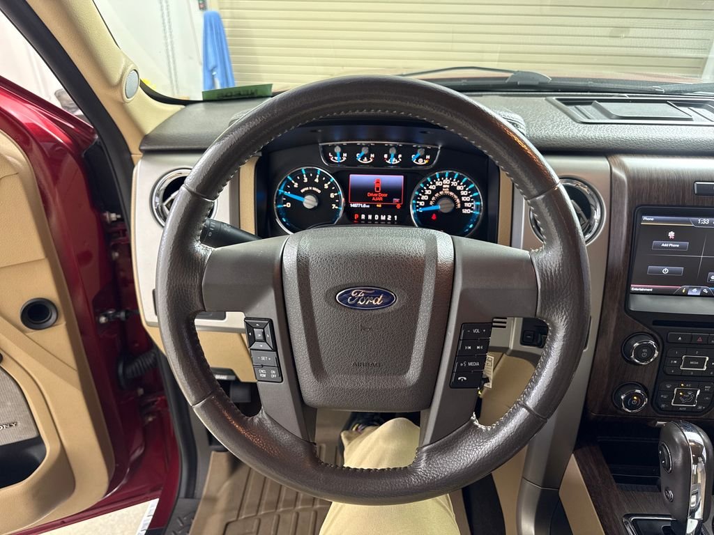 Used 2013 Red Ford Lariat image 18