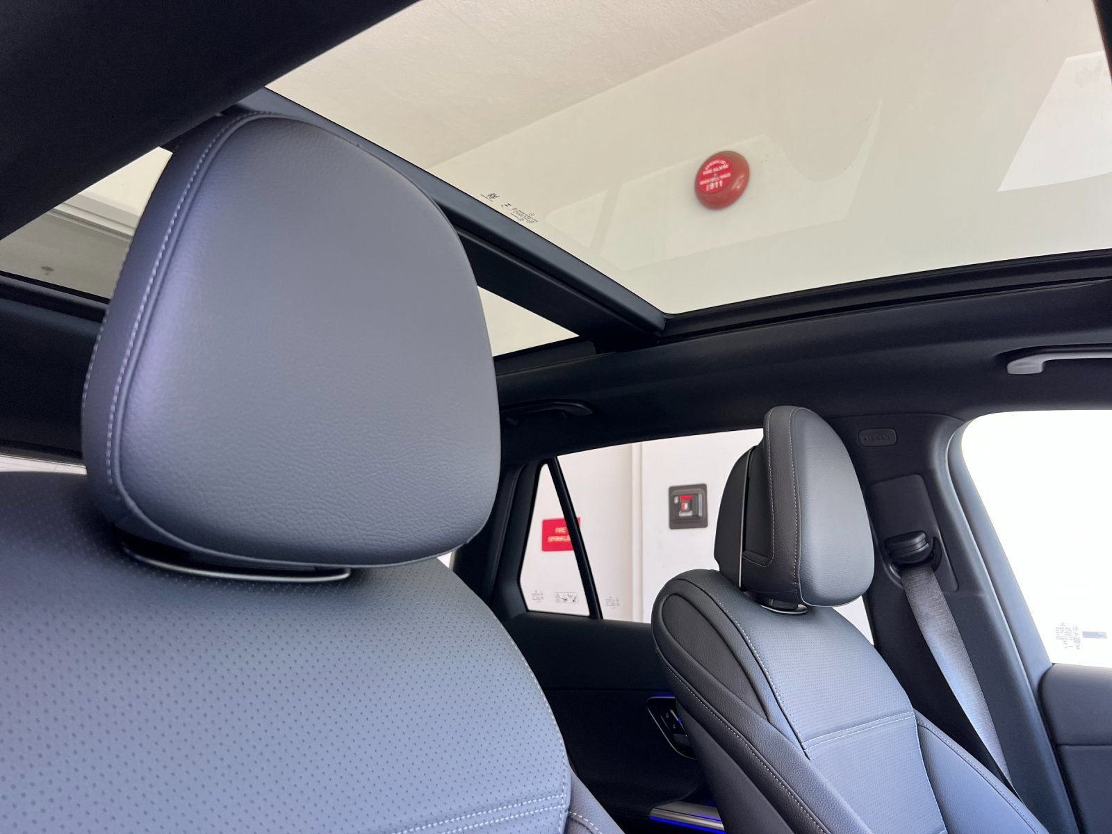 New 2026 Polar White Mercedes-Benz 300 image 21