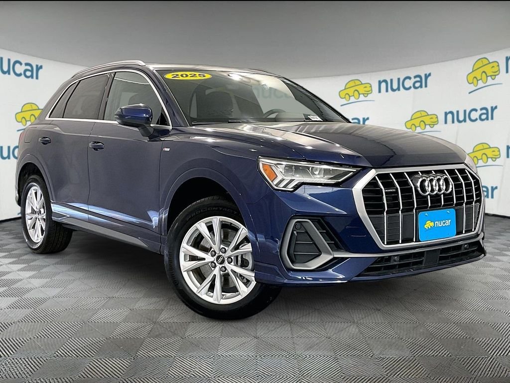 Used 2025 Navarra Blue Metallic Audi Premium image 1