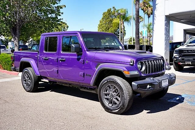 New 2026 Reign Jeep Sport S image 5