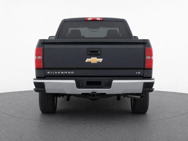 Used 2019 Gray Chevrolet LT image 6