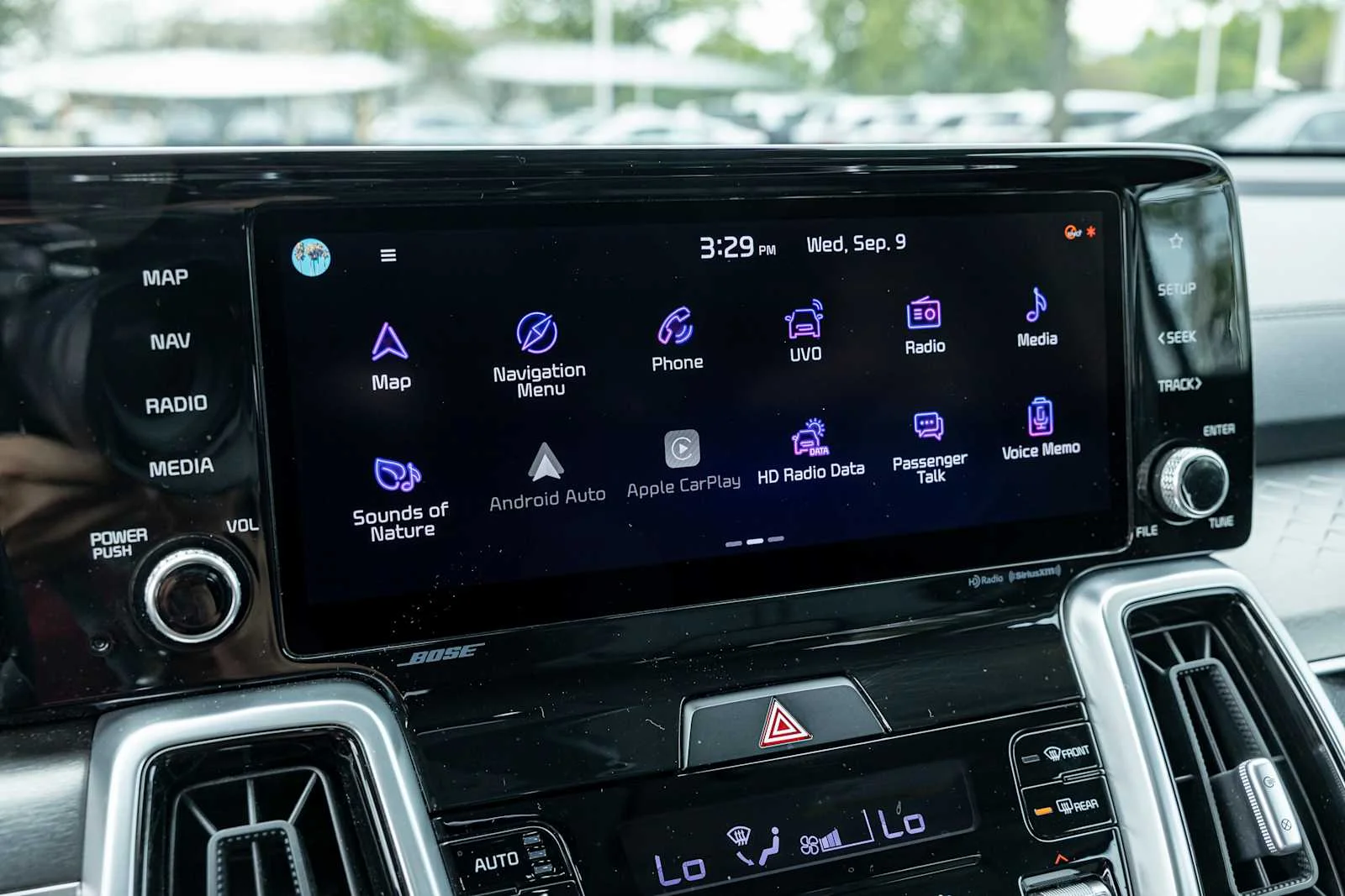 Used 2021 Glacial White Pearl Kia SX Prestige image 22