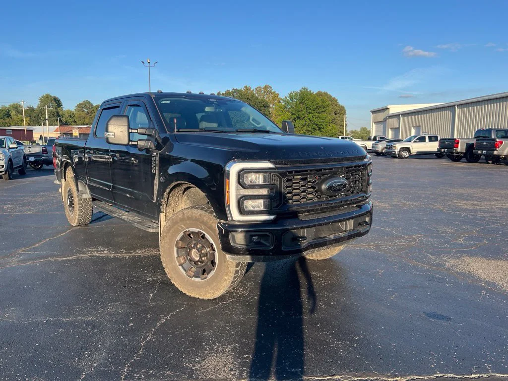 Used 2026 Black Metallic Ford XLT image 1