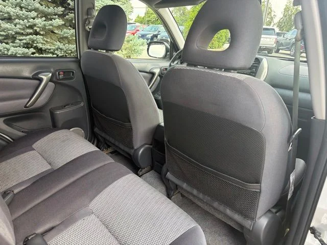 Used 2004 Gray Toyota Base image 21