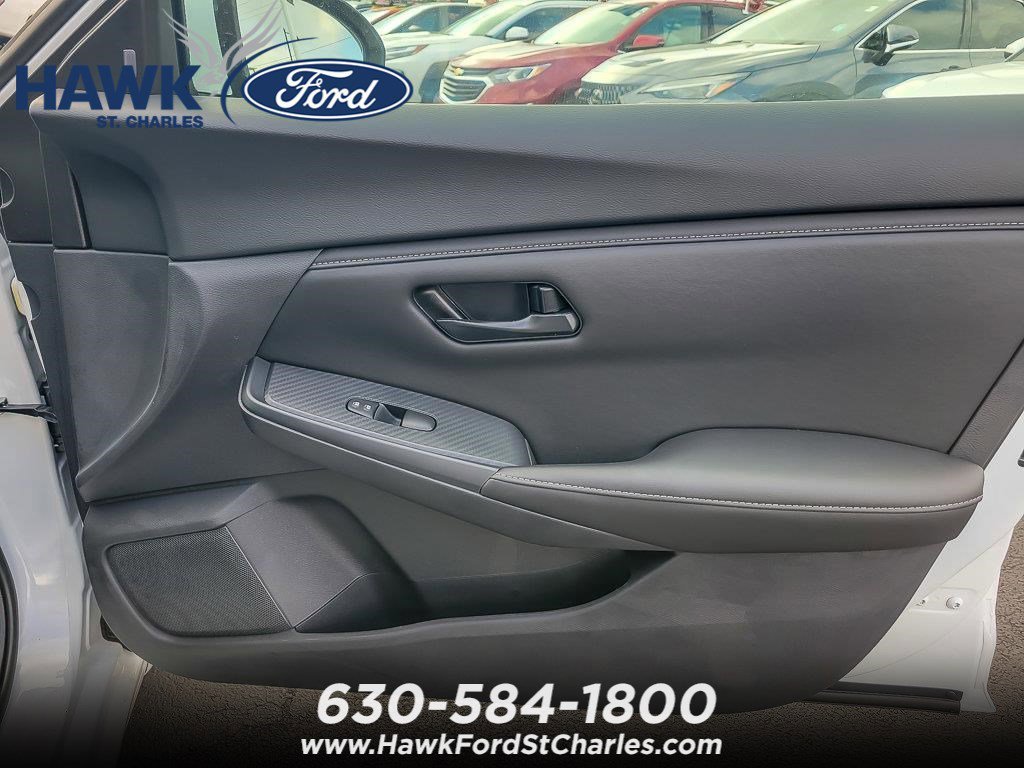 Used 2025 Fresh Powder Nissan S image 19