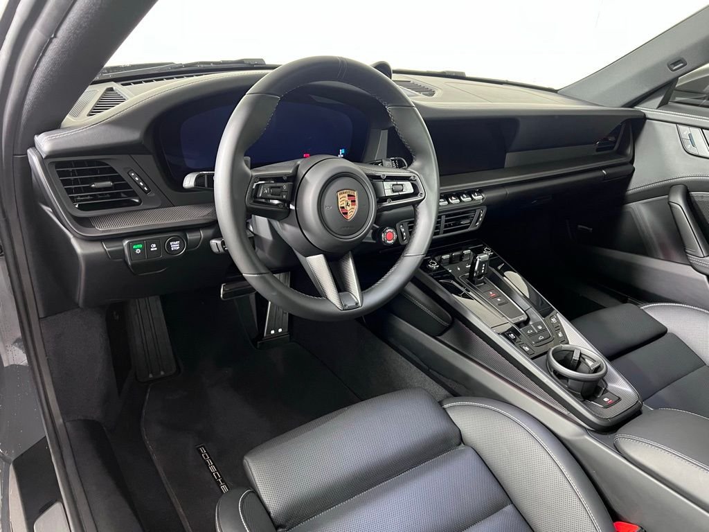 Certified Used 2025  Porsche Carrera image 4
