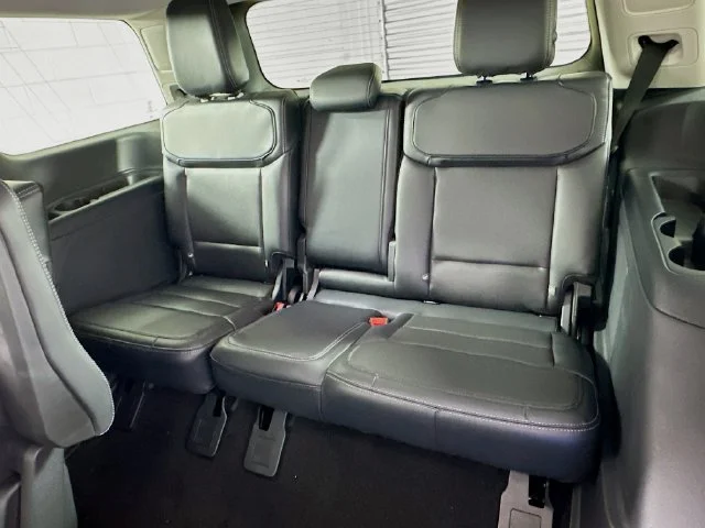 New 2026 Gray Ford Platinum image 12