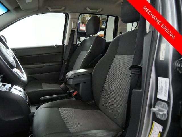 Used 2013 Gray Jeep Latitude image 14