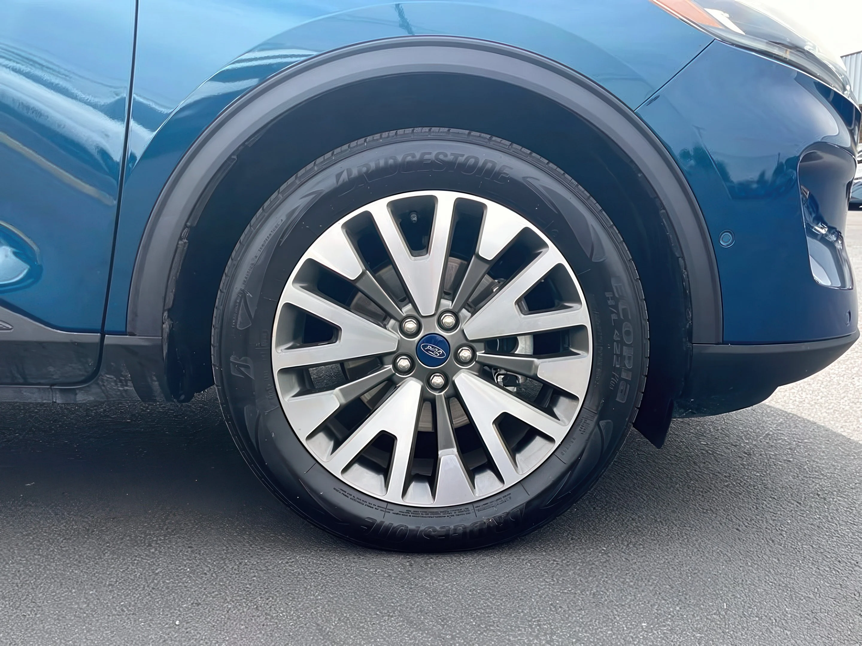 2020 Ford Escape Titanium - Photo 29