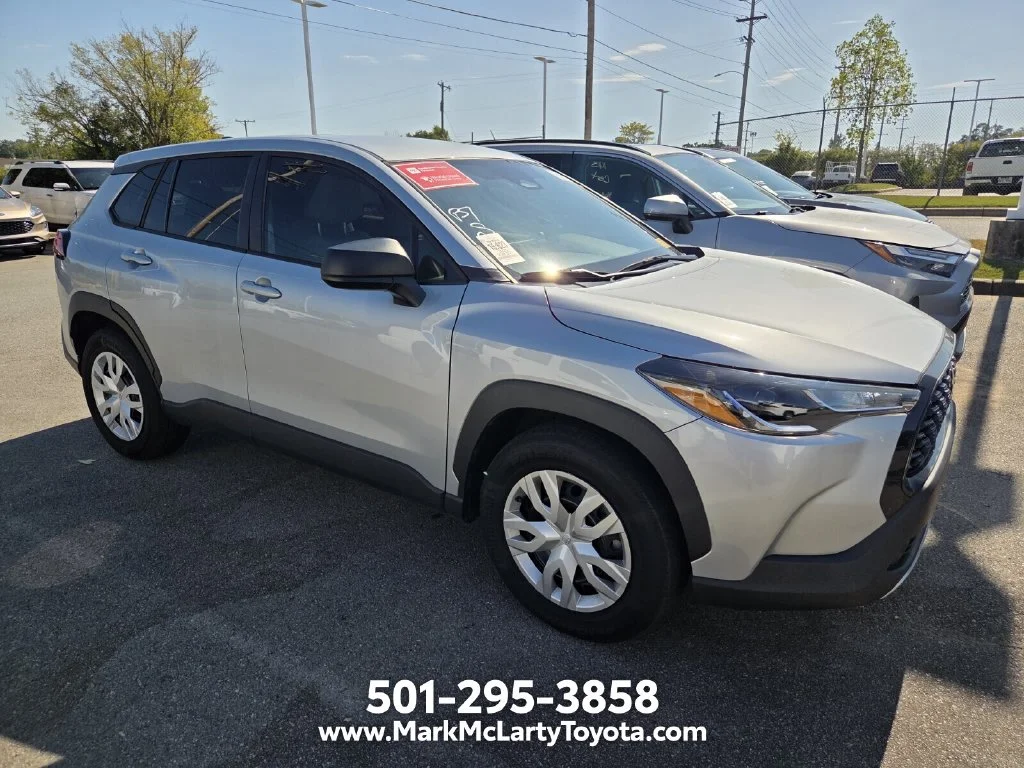 Used 2025 Silver Toyota L image 10